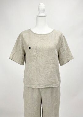 NEW DOLCEZZA carla back button top in tan